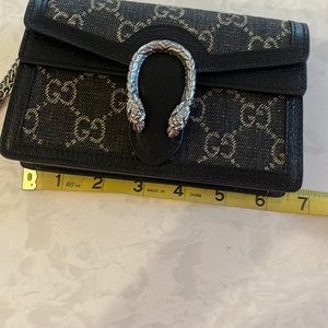 Super-Small Crossbody Bag Never Used